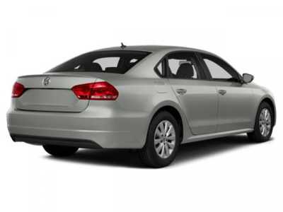 2015 Volkswagen Passat, $10000. Photo 5