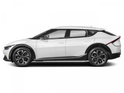 2022 Kia EV6, $23498. Photo 6