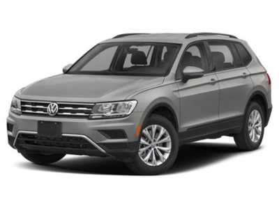 2021 Volkswagen Tiguan, $20998. Photo 4
