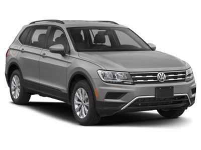 2021 Volkswagen Tiguan, $20998. Photo 9