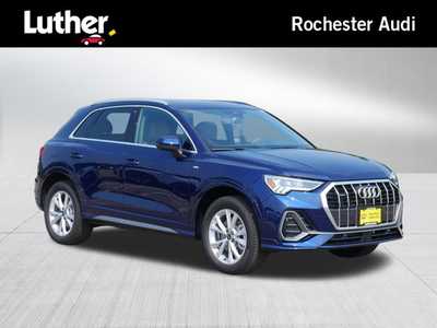 2025 Audi Q3, $46075. Photo 1