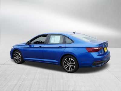 2024 Volkswagen Jetta, $21998. Photo 5