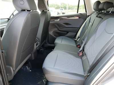 2025 Volkswagen Tiguan, $33208. Photo 6