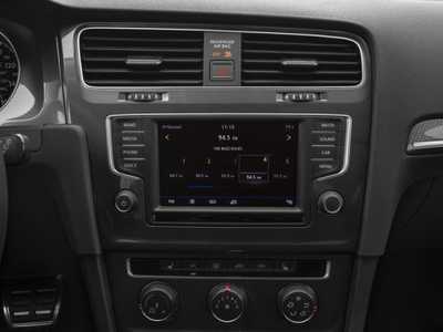2017 Volkswagen Golf, $15498. Photo 10