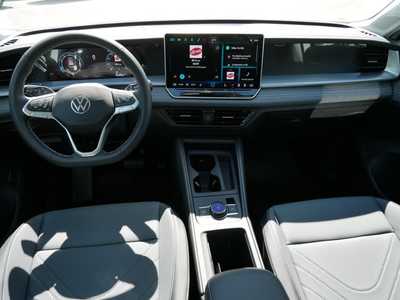 2025 Volkswagen Tiguan, $34176. Photo 8
