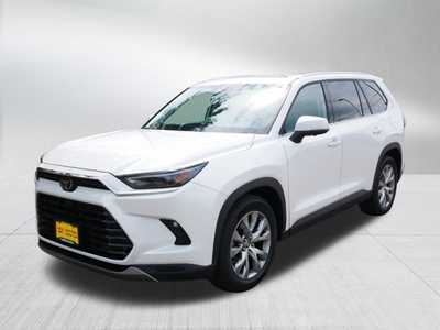 2024 Toyota Grand Highlander, $52998. Photo 3