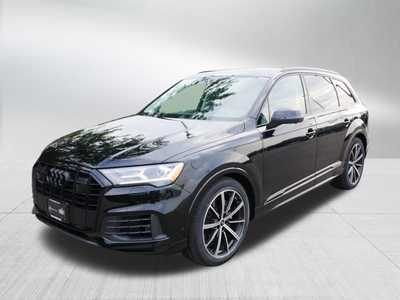 2022 Audi Q7, $50000. Photo 3