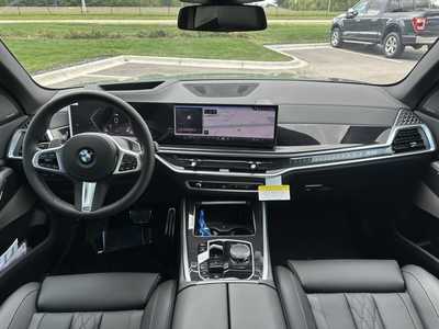 2026 BMW X5, $86075. Photo 10