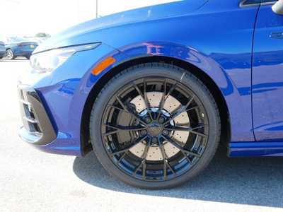 2025 Volkswagen Golf, $53611. Photo 5