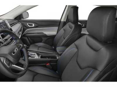 2022 Jeep Compass, $23498. Photo 12