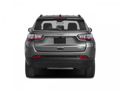 2022 Jeep Compass, $23498. Photo 8