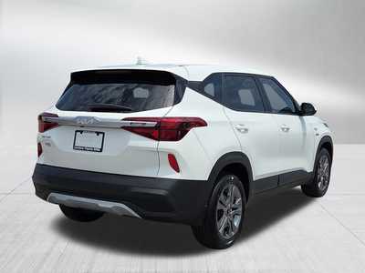 2023 Kia Seltos, $20998. Photo 5