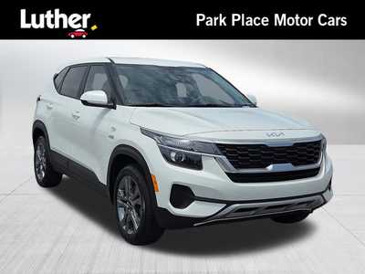 2023 Kia Seltos, $20998. Photo 1