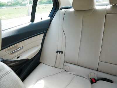 2015 BMW 3 Series, $11998. Photo 12