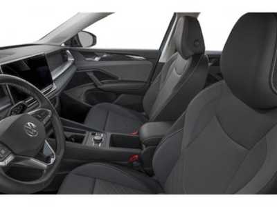 2025 Volkswagen Tiguan, $34302. Photo 11