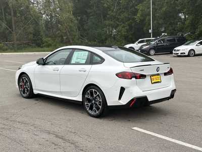 2026 BMW 2 Series, $46175. Photo 5