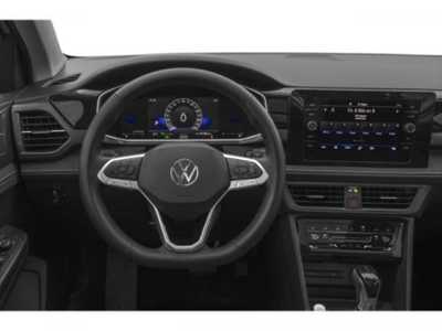 2025 Volkswagen Taos, $32904. Photo 9