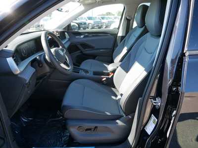 2025 Volkswagen Tiguan, $34176. Photo 6