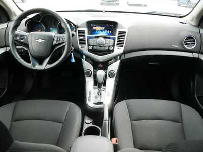 2015 Chevrolet Cruze, $7798. Photo 10