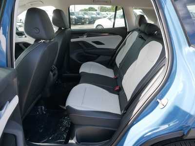 2025 Volkswagen Tiguan, $33902. Photo 8
