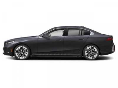 2025 BMW i5, $75240. Photo 3