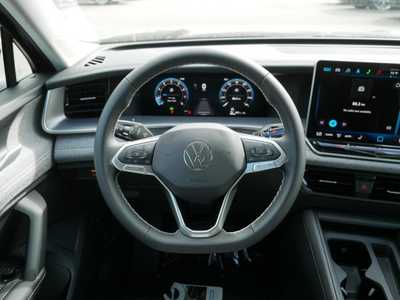 2025 Volkswagen Tiguan, $30025. Photo 11