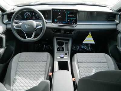 2025 Volkswagen Tiguan, $30025. Photo 9