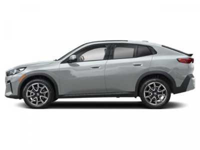 2026 BMW X2, $48795. Photo 3