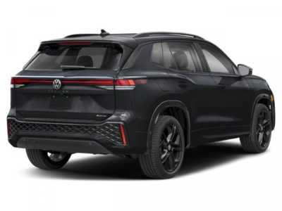 2025 Volkswagen Tiguan, $36886. Photo 5