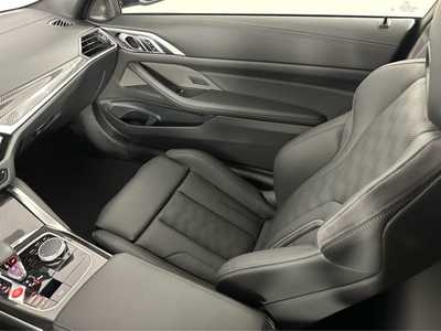 2024 BMW M4, $85000. Photo 11