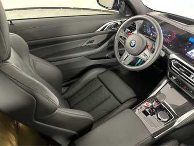 2024 BMW M4, $85000. Photo 9