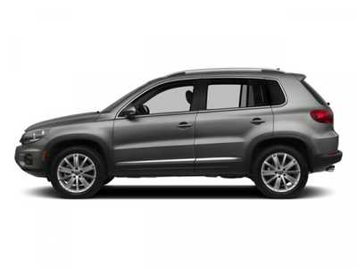 2017 Volkswagen Tiguan, $11998. Photo 6