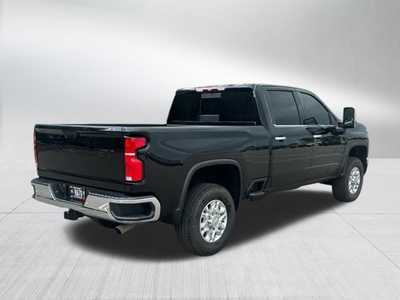 2025 Chevrolet 3500 Crew Cab, $67998. Photo 3