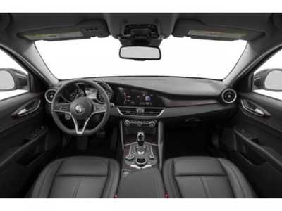 2018 Alfa Romeo Giulia, $16998. Photo 10