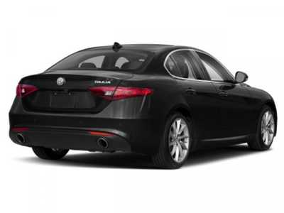 2018 Alfa Romeo Giulia, $16998. Photo 5