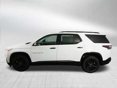 2020 Chevrolet Traverse, $28498. Photo 4