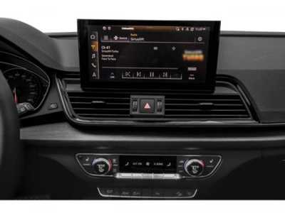 2021 Audi Q5, $28498. Photo 10