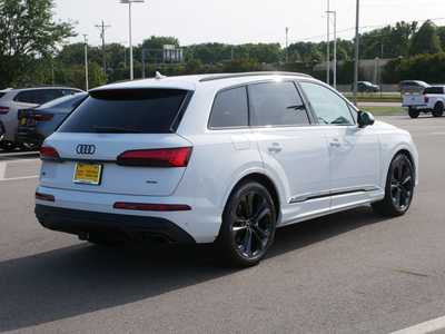 2025 Audi Q7, $0. Photo 2