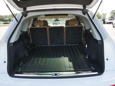2025 Audi Q7, $0. Photo 5