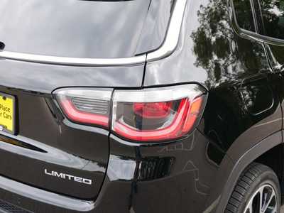 2018 Jeep Compass, $0. Photo 10