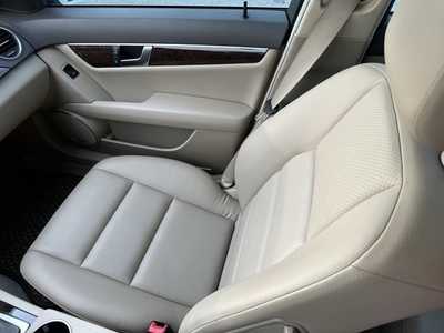 2012 Mercedes-Benz C-Class, $10998. Photo 11