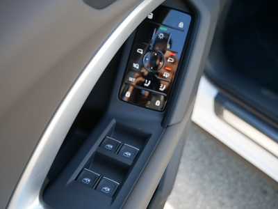 2025 Audi Q5, $55065. Photo 7