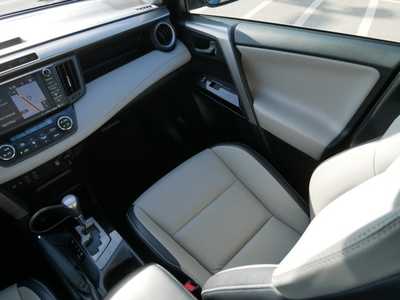 2018 Toyota RAV4, $0. Photo 11