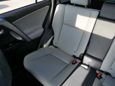 2018 Toyota RAV4, $0. Photo 12