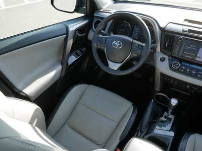 2018 Toyota RAV4, $0. Photo 9