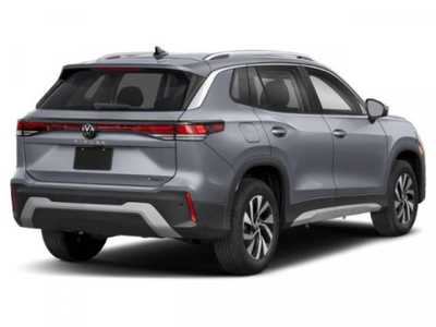 2025 Volkswagen Tiguan, $33946. Photo 2