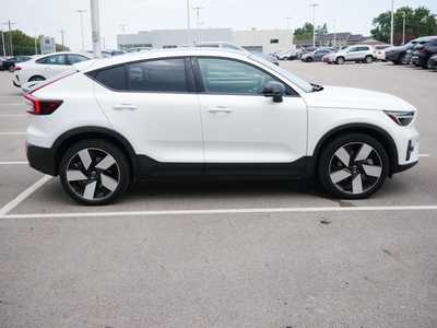2023 Volvo C40 Recharge, $27998. Photo 8