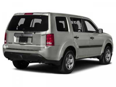 2015 Honda Pilot, $0. Photo 2