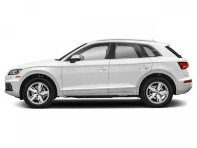 2019 Audi Q5, $20000. Photo 3