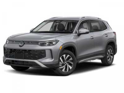 2025 Volkswagen Tiguan, $30496. Photo 1